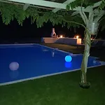 Escapades Romantiques Uniques Amour Appartamento Loubes-Bernac
