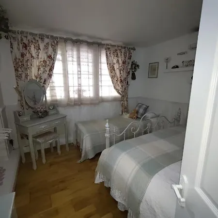 Escapades Romantiques Uniques Amour Apartment *