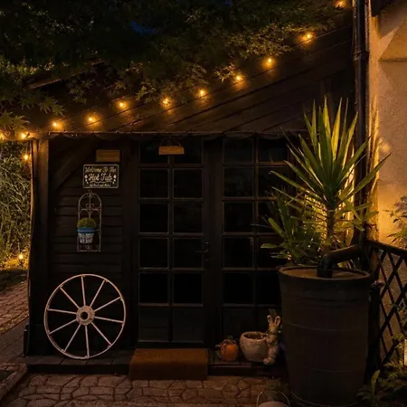 La Maison Des Beaux Jardin